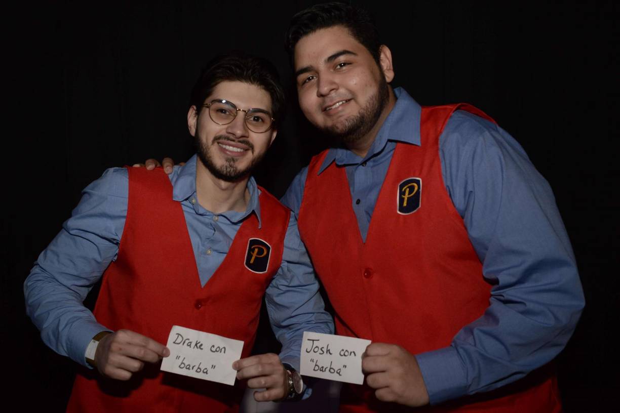 “Drake &amp; Josh” se hicieron presentes en la fiesta de disfraces