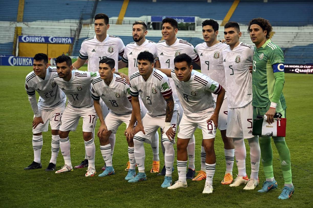Con este 11 titular salió a México al campo para el partido contra Honduras.