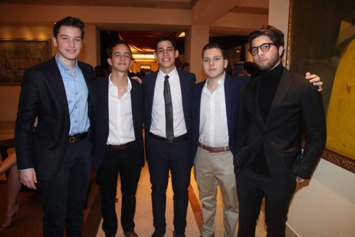 Rodrigo Reyes, Irving Gamoneda, Arístides Craniotis, Edgardo Altamirano y Eduardo Canahuati.