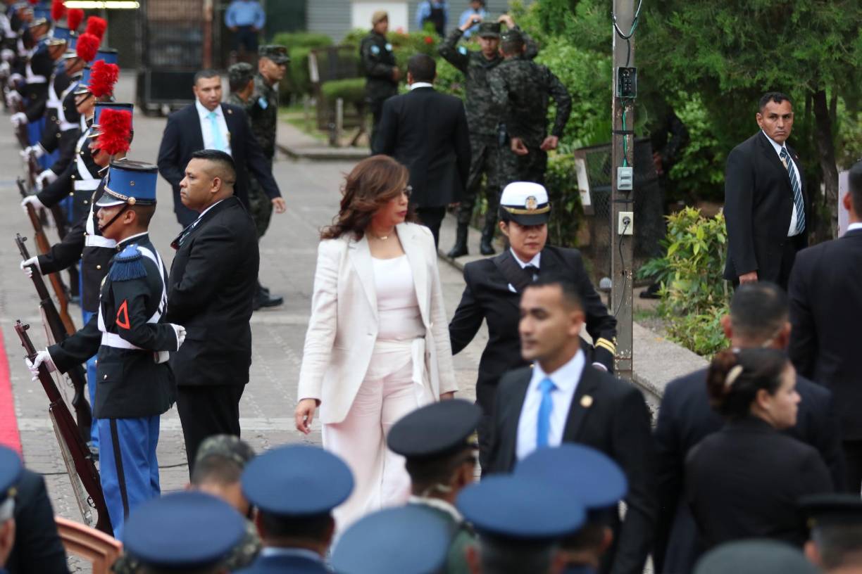 Rixi Moncada fue nombrada recientemente como ministra de Defensa. 