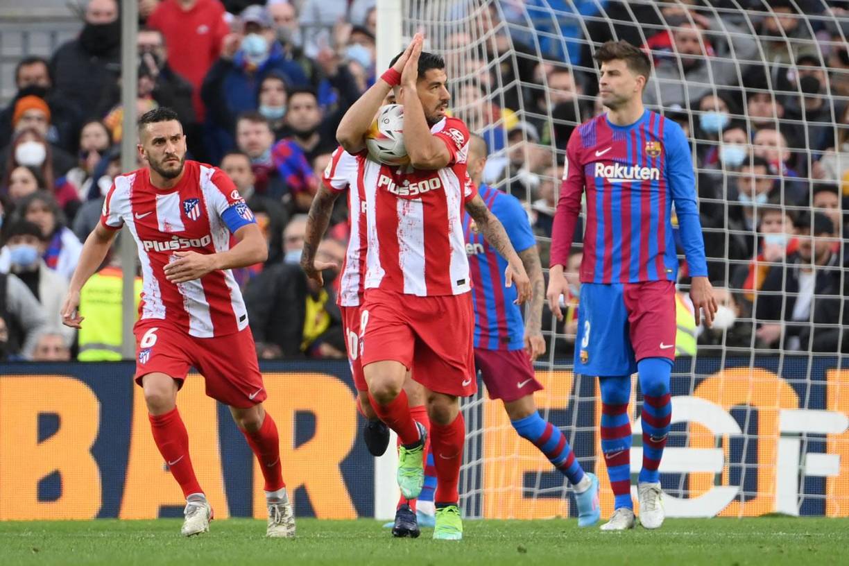 Luis Suárez anotó el segundo gol del Atlético en el partido y pidió perdón a la afición del Barcelona por su pasado azulgrana.