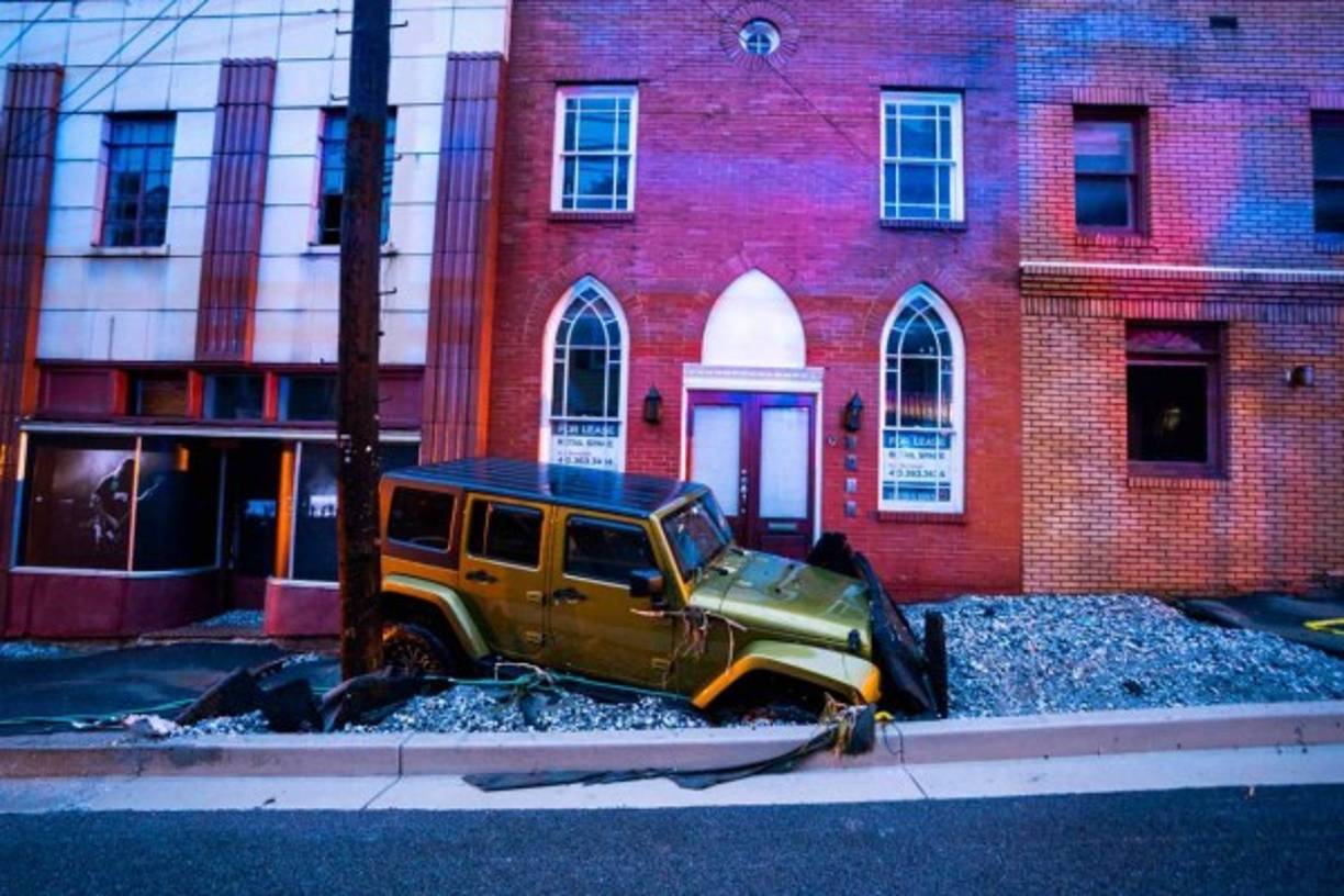 El gobernador se refirió a la tormenta que devastó Ellicott City en julio de 2016, que se saldó con dos muertos y con destrozos importantes en esa ciudad, especialmente en el casco antiguo.