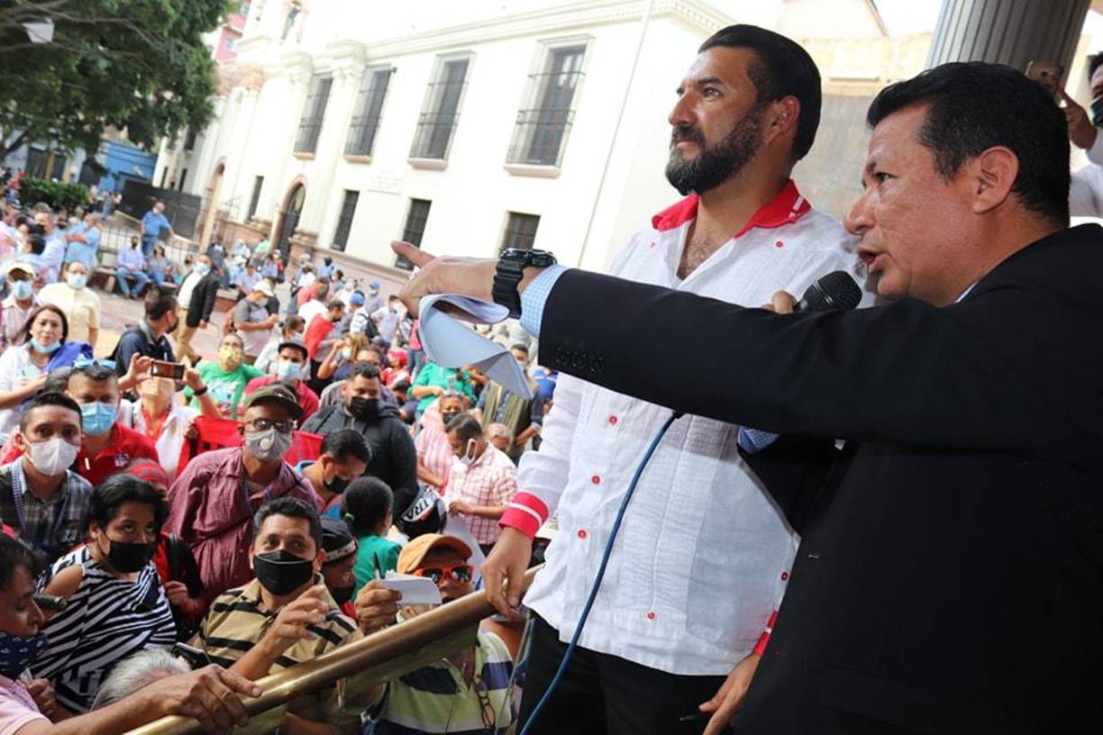 Al ser consultado sobre el mensaje que recibe del cacique, López explicó que Lempira le insta a seguir luchando por los más necesitados, tal como él lo hizo al resistir la conquista.