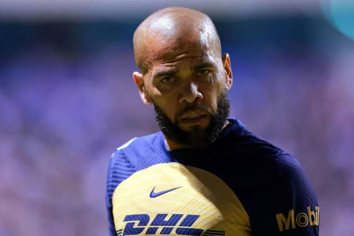 El futbolista brasileño, Dani Alves, todavía sigue detenido en la prisión de Brians 2 de Barcelona, acusado de presuntamente agredir sexualmente a una mujer.