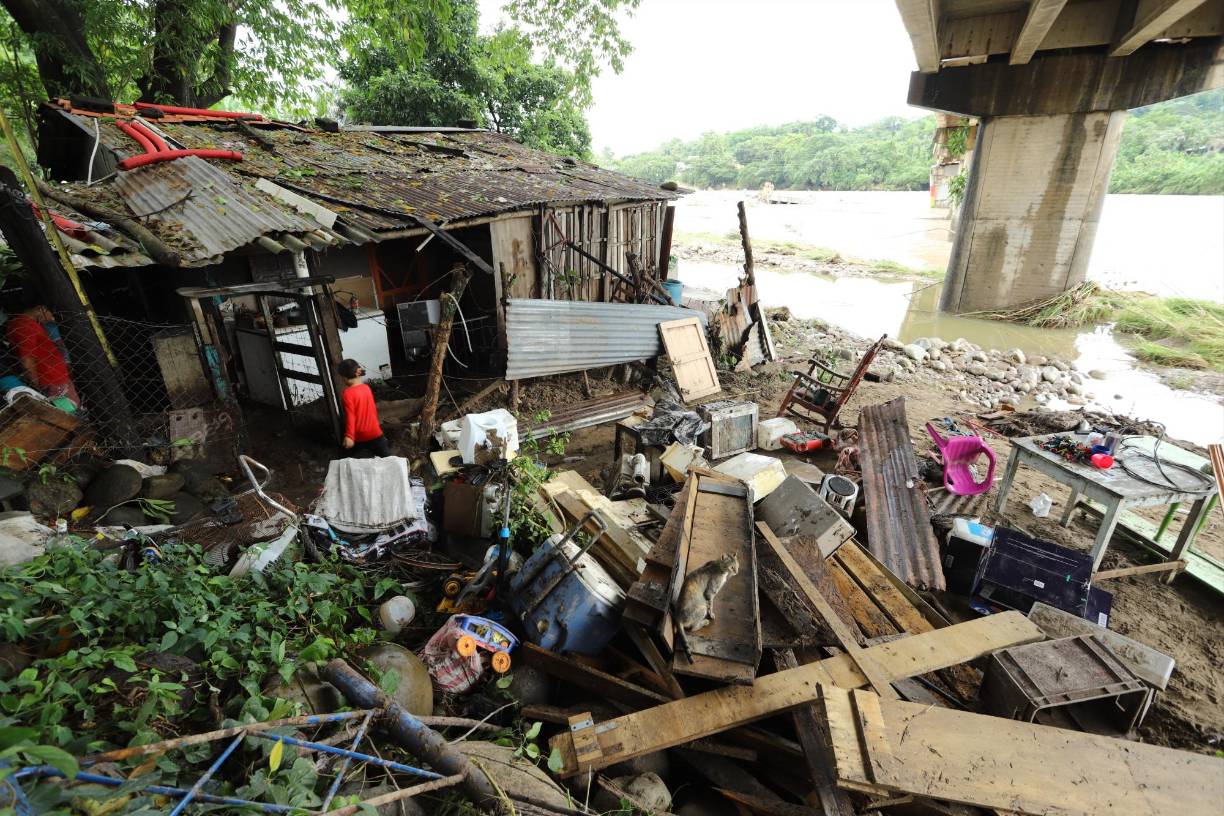 En los últimos años, organismos internacionales indican que el territorio está entre los países más afectados por desastres naturales; además, lo posicionan entre los primeros lugares de vulnerabilidad por su alta exposición y escasa capacidad de respuesta ante los fenómenos. 