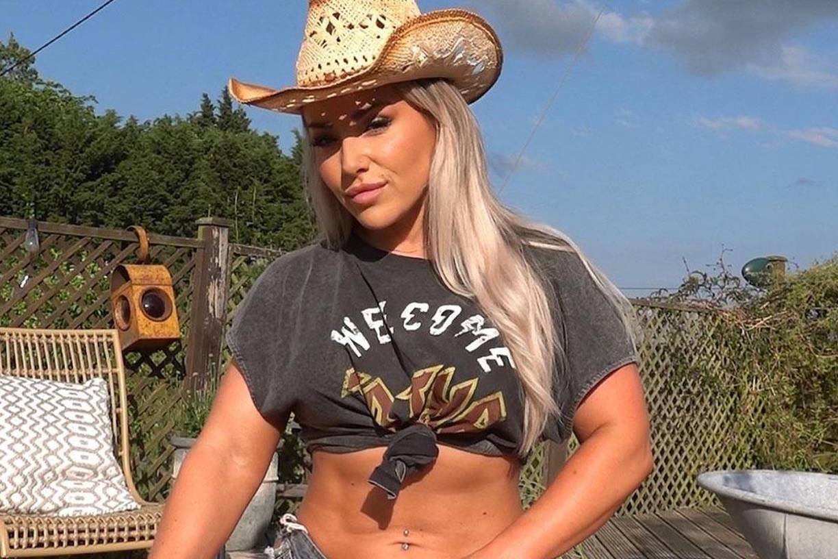 La doble vida de una profesora de matemáticas: gana millones