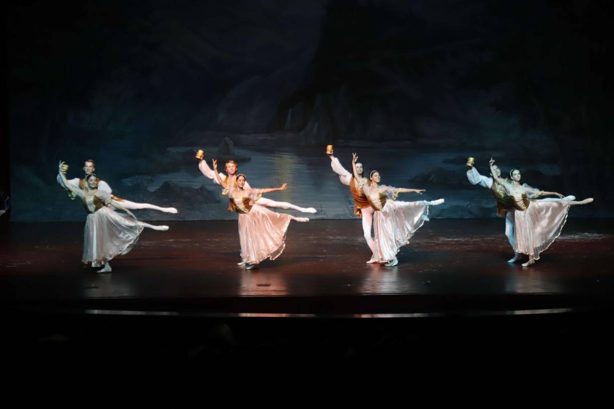 El fascinante espectáculo, considerado una joya del repertorio mundial, se llevó a cabo por segunda vez en este año, gracias al patrocinio de diario LA PRENSA. 