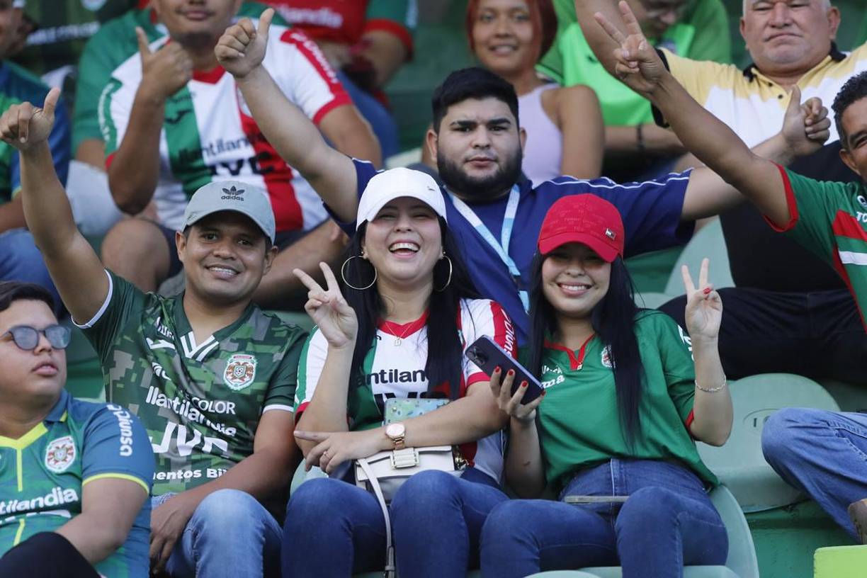 Un gran ambiente se vivió en el estadio Yankel Rosenthal con la remontada del Marathón en el partido ante la Real Sociedad.