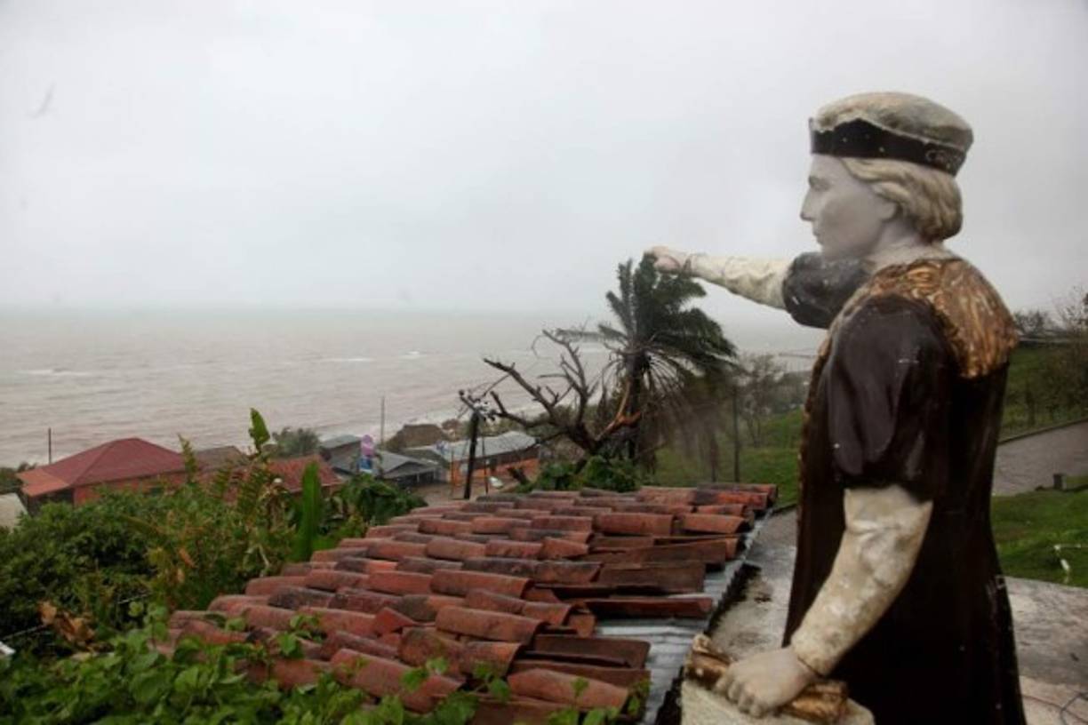 Este bello puerto fue el primer sitio de tierra firme donde llegó Cristóbal Colón.