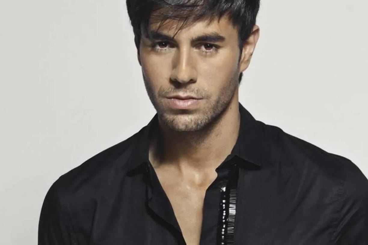 Enrique Iglesias - Vendió todo su catálogo musical hasta 2021 por más de $100 millones. Después de que anunciase una parte de su retirada de los escenarios y de la música, confirmando que no iba a lanzar más álbumes en su carrera como artista, Enrique Iglesias ha dado un paso contundente en esta decisión. 