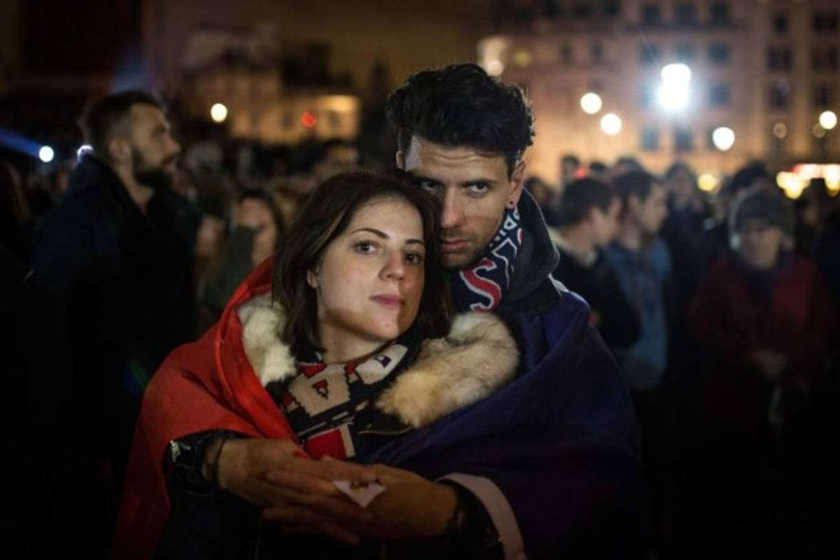 Una vigilia por las víctimas de París.
