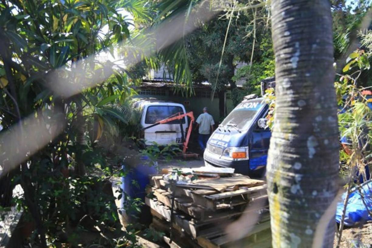 La escena del crimen donde asesinaron al empresario del transporte Carlos Andonie.