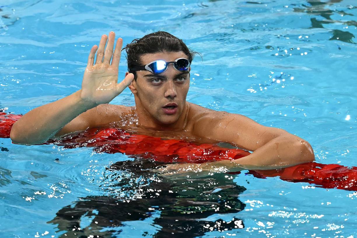 “Muchos atletas se mudan por esta razón: no es una coartada ni excusa, es la realidad de lo que tal vez no todos saben. Estoy decepcionado de no haber llegado a la final, pero estaba demasiado cansado”, comentó tras no clasificarse para la final de los 200 metros espalda. 