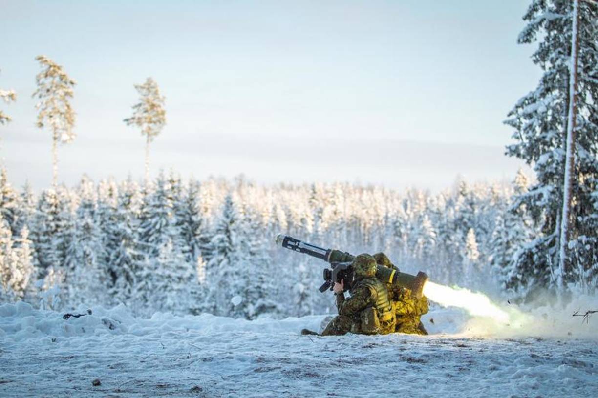 La semana pasada los tres países bálticos --Lituania, Letonia y Estonia-- también manifestaron su intención de suministrar a Ucrania armamento fabricado en Estados Unidos después de recibir el visto bueno de Washington.