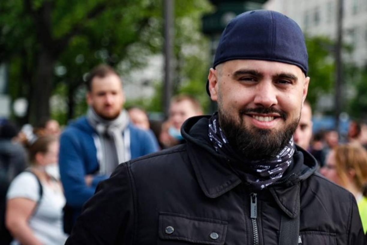 Eric Drouet, uno de los líderes del movimiento de los 'chalecos amarillos' fue captado durante las protestas de hoy.