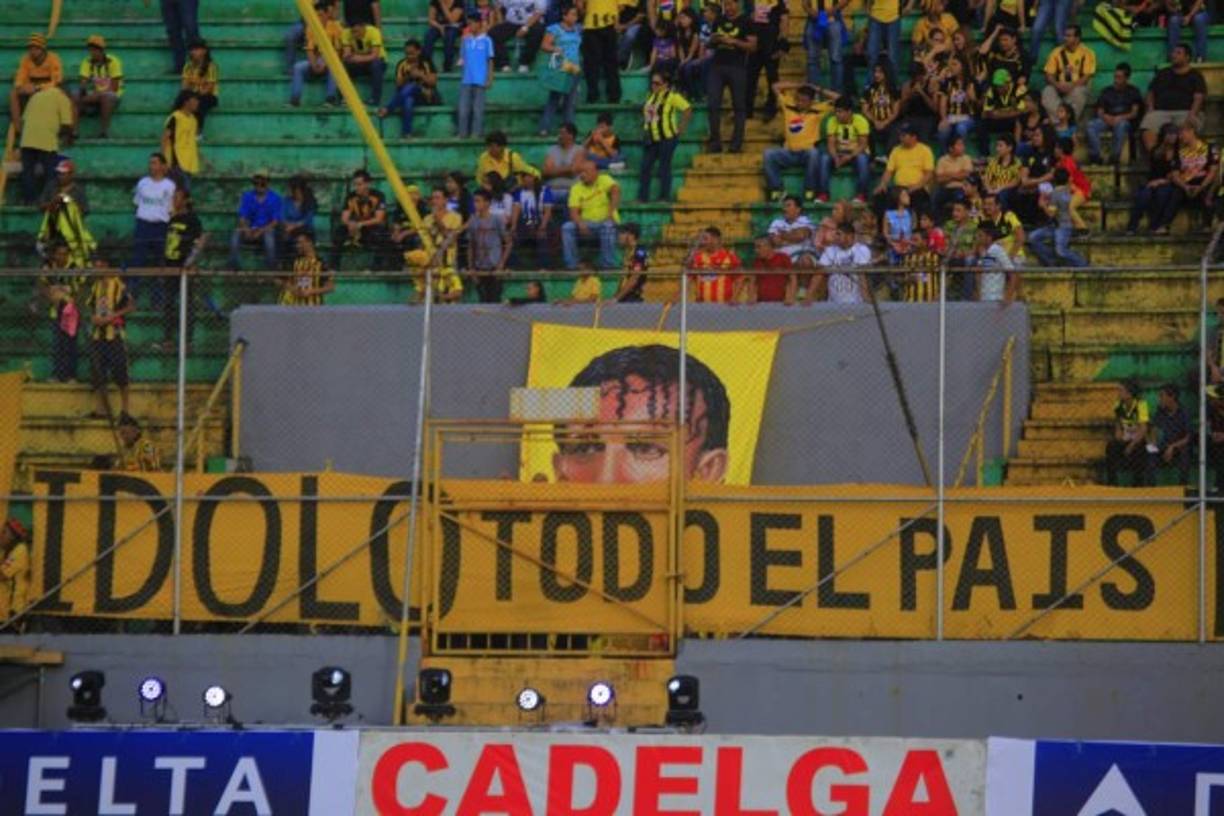 Carlos Pavón es considerdo uno de los mayores ídolos en la historia del fútbol hondureño.