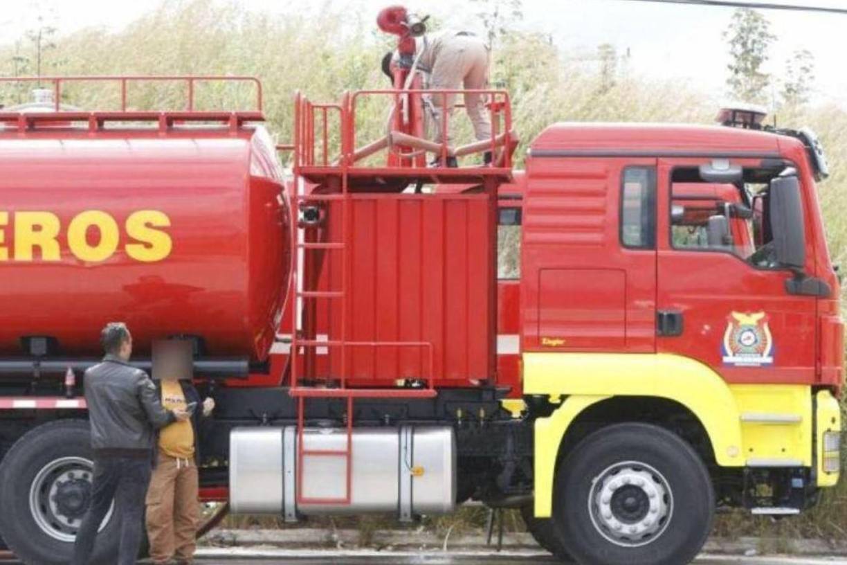 En el mismo caso, también se acusa de complicidad en el delito de estafa a Guilfredo Cerrato Santos y Héctor Martín Cerrato Velásquez (asesores de Héctor Ayala Alvarenga).