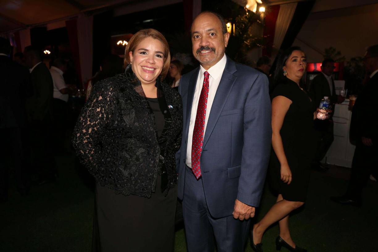 Gabriela Salgado y Héctor Maldonado