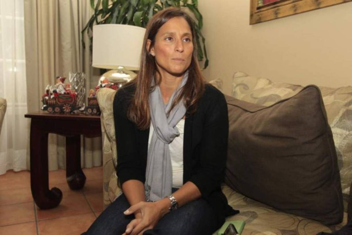 Ana Joselina Fortin. Luego de renunciar a la bancada del Pac, la ahora candidata nacionalista logró entrar en la lista por la diputación por Francisco Morazán con una evidente aceptación de votos.