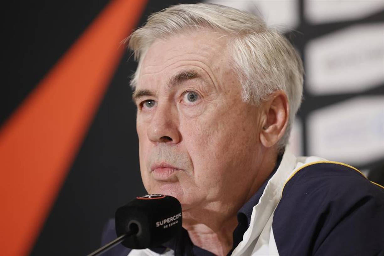 El técnico Carlo Ancelotti ya prepara sus armas para su “revancha” ante el conjunto azulgrana tras la pasada final en donde perdió el título a manos del equipo de Xavi. Así sería su 11 titular.