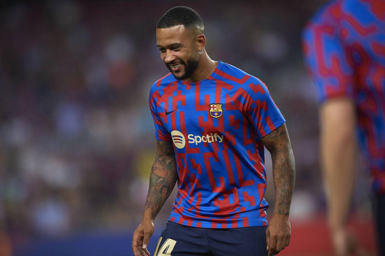 La Real Sociedad se ha interesado por Memphis Depay, según informa Fichajes.com. El cuadro donostiarra ha decidido mover ficha para reemplazar a Alexander Isak, de manera que el conjunto vasco quiere al neerlandés, si logra desvincularse del Barcelona.