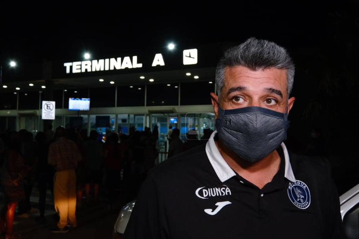 Diego Vázquez llegó en el 2013 al banquillo del cuadro azul en lugar del del serbio Hristo Vidaković y desde entonces tuvo un proceso largo con el equipo. Se marcha con cinco títulos de Liga Nacional, siendo el DT más ganador en la historia del cuadro azul.