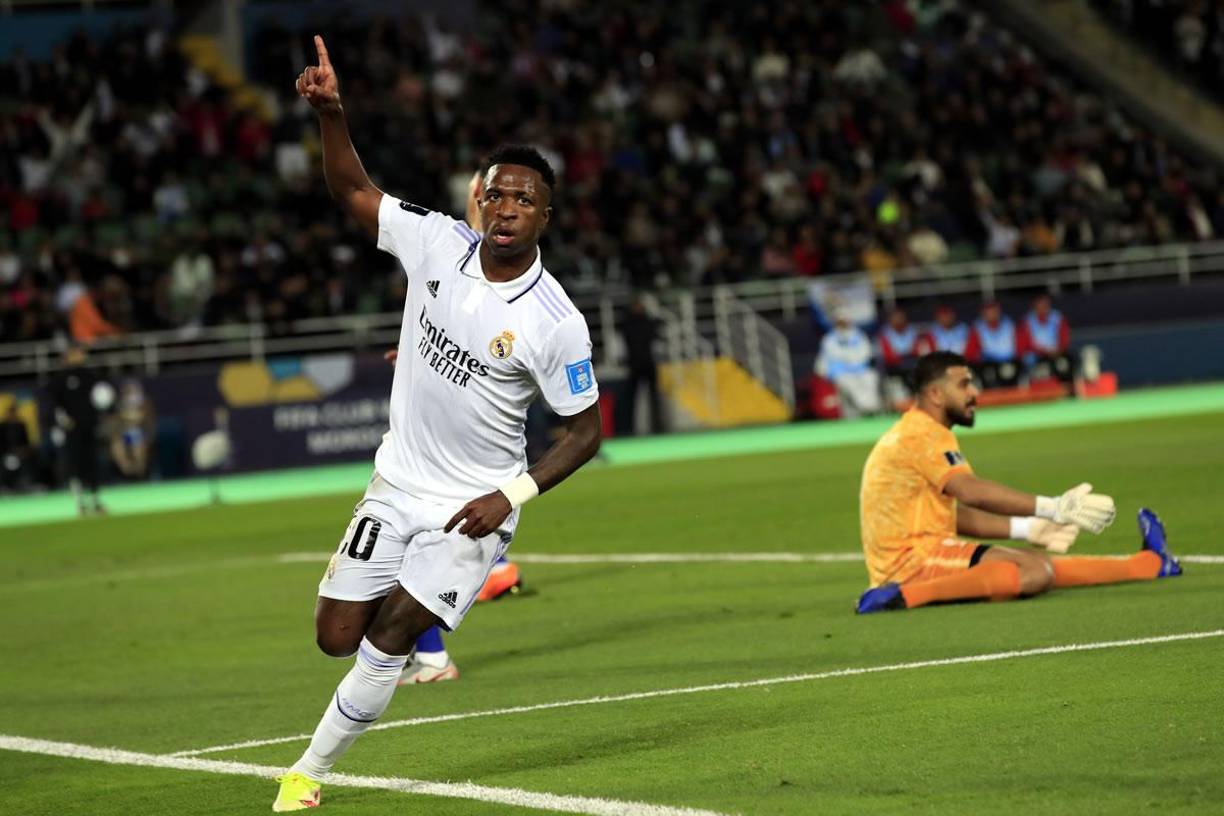 Vinicius comenzó con la fiesta merengue marcando el 1-0 ante Al Hilal.