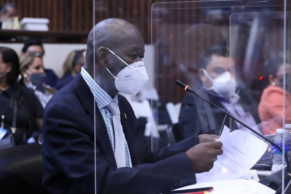 13: Tomás Ramírez (PSH) “El pueblo hondureño nos tiene aquí para recuperar la institucionalidad. El PSH tiene un principio que primero esta el país antes que un partido político. Queremos que la CSJ sea independiente”.