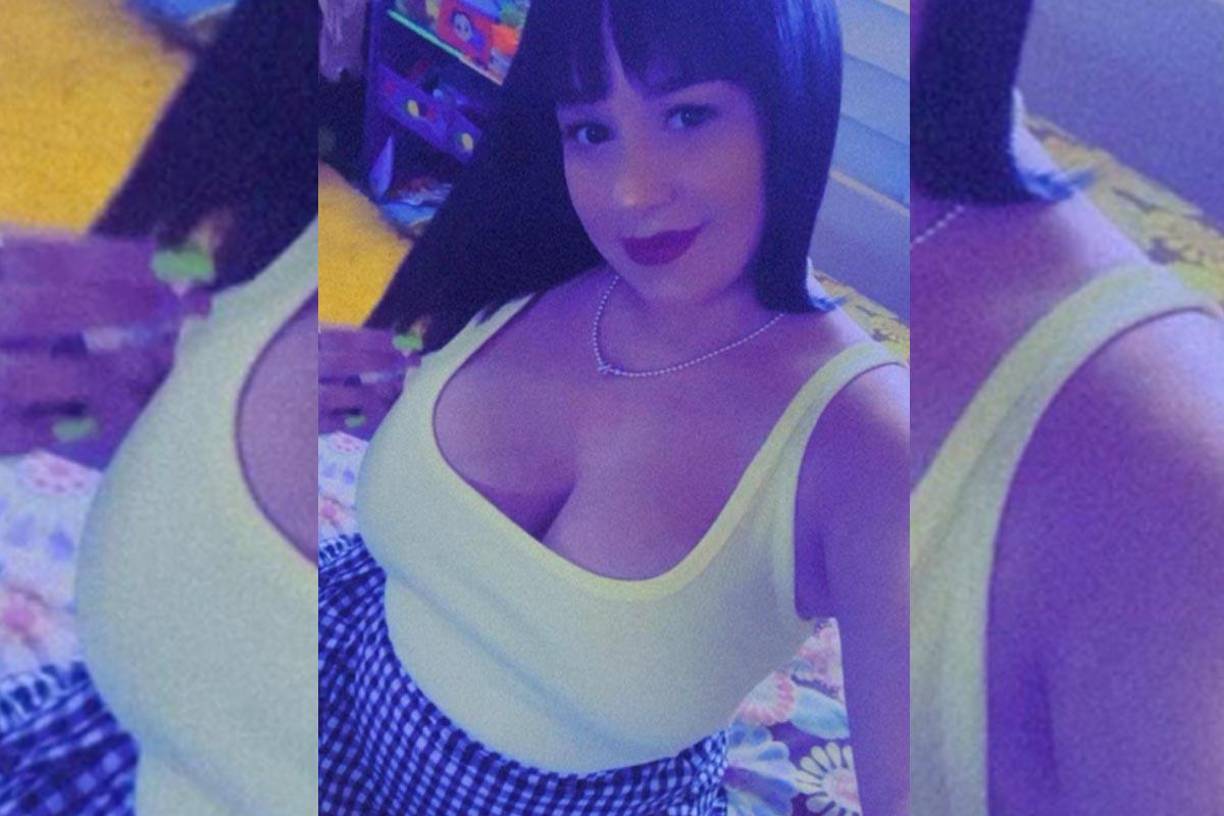 La joven conversaba con un hombre que se encontraba en el interior de un auto color rojo donde ocuparon un arma y sustancias controladas. 