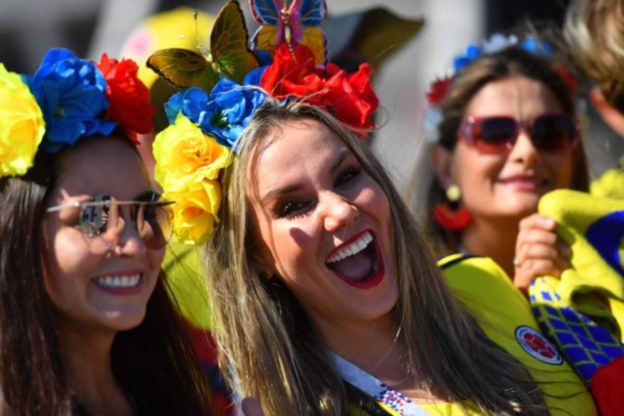 Hermosas aficionadas colombianas han llegado al estadio Samara Arena. Foto AFP