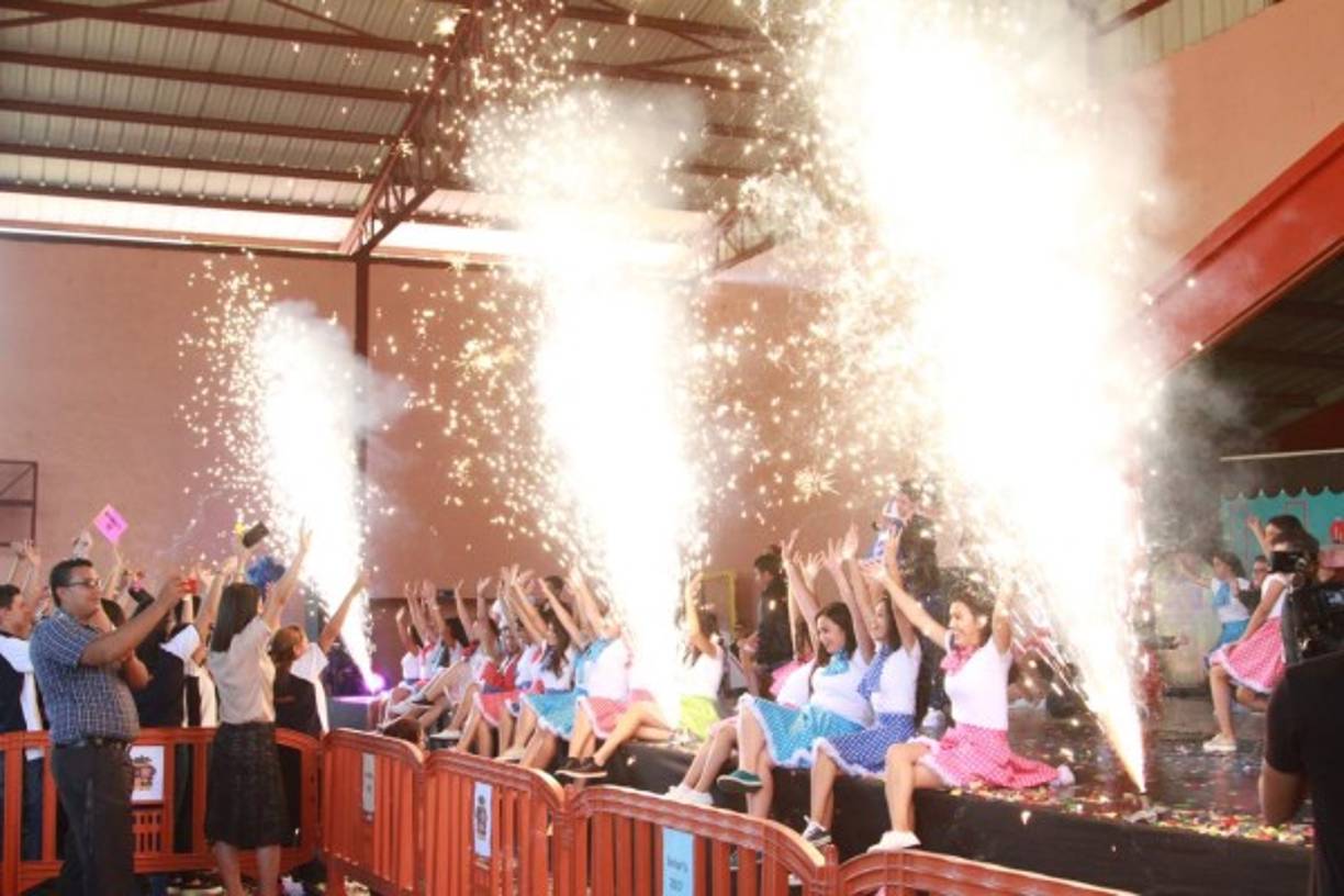 No faltó la pirotecnia.