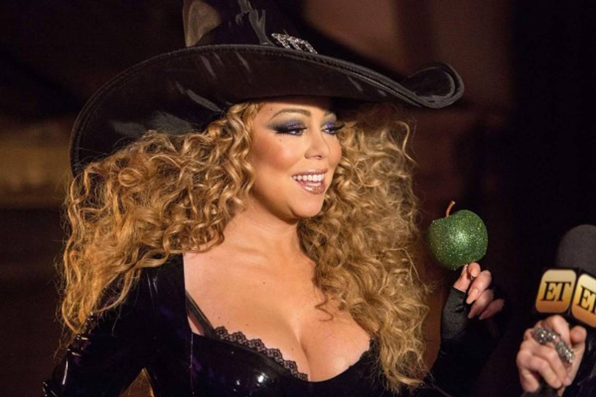 En Halloween compartió con sus hijos y su ex en una fiesta exclusiva para celebrar esta popular fecha.