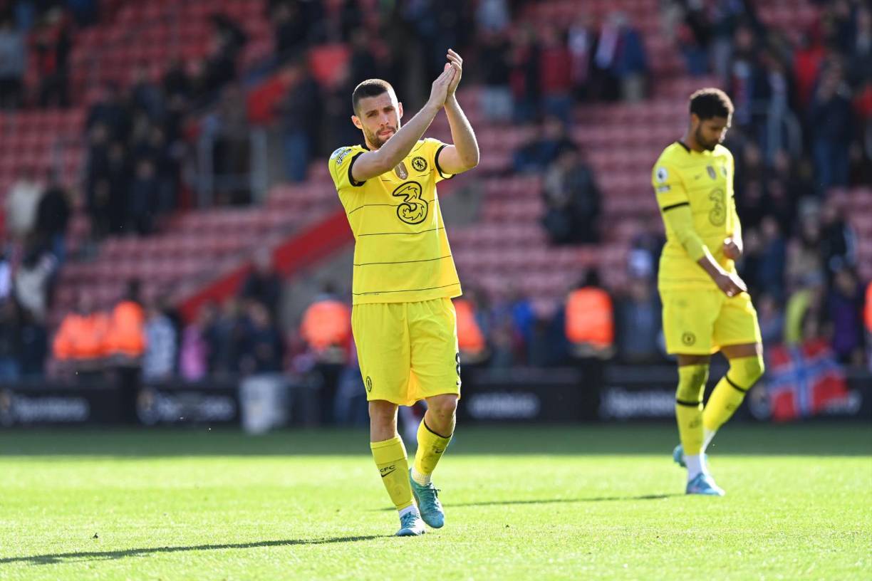 Según informaTalkSport, el Manchester City ya ha acordado términos personales con Kovacic y esperan completar la transferencia con el Chelsea. Así pues, el croata podría ser el primero de una larga lista de futbolistas que saldrán de Stamford Bridge durante este mercado de verano.