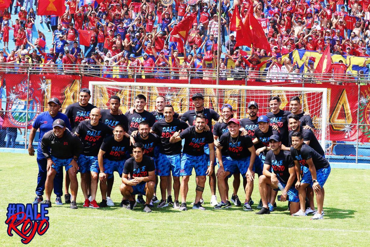 Municipal (Guatemala): 31 títulos.