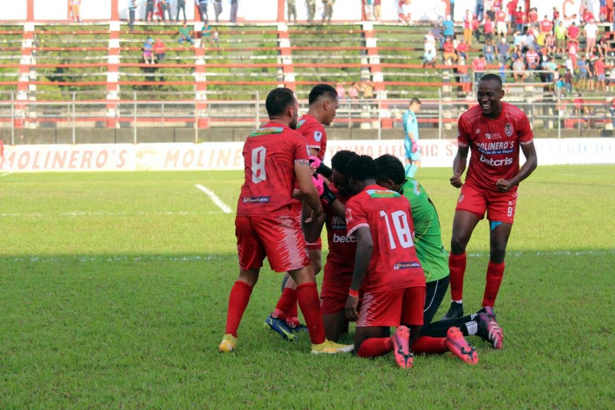 La Real Sociedad se acerca a la salvación del descenso con este triunfo sobre el Motagua.