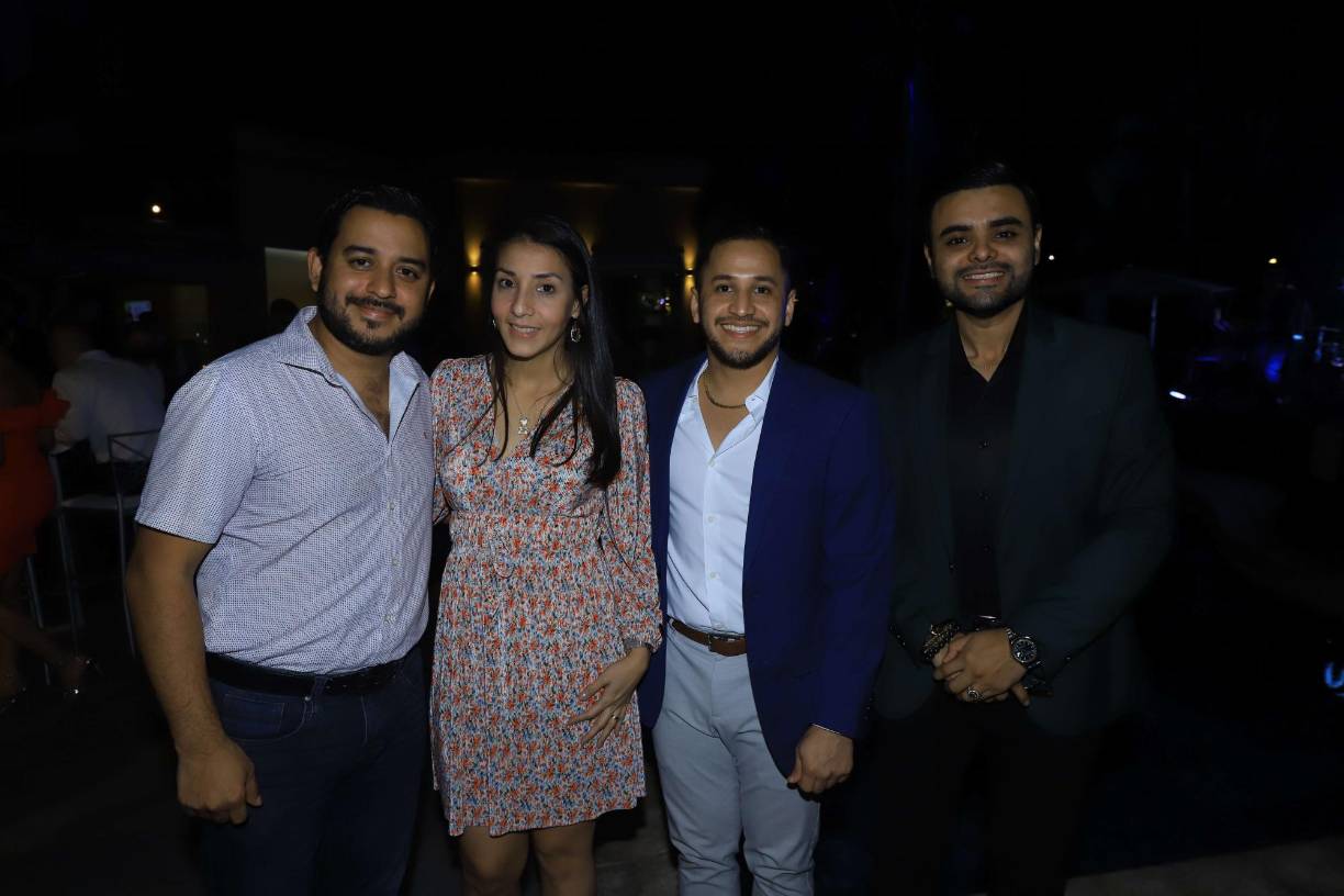 David Pineda, Mariel Yanes, William Galeas y Carlos López