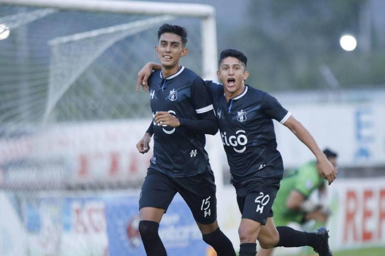 “El Fútbol Club Motagua lamenta profundamente el fallecimiento del señor Edwin Hernández Díaz, padre de nuestro jugador Andy Hernandez”, publicó el Motagua.