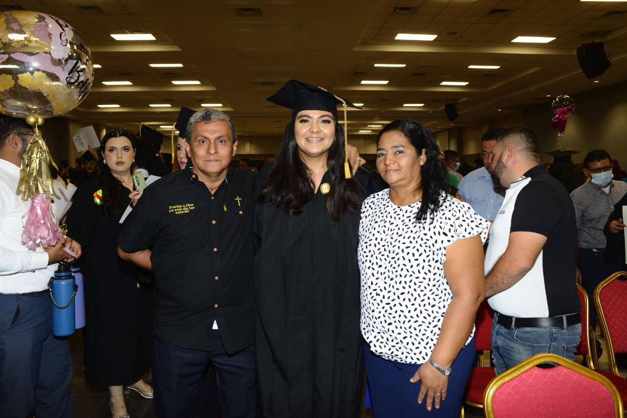 Julián Bonilla, Dinora Bonilla y Argentina Alonzo