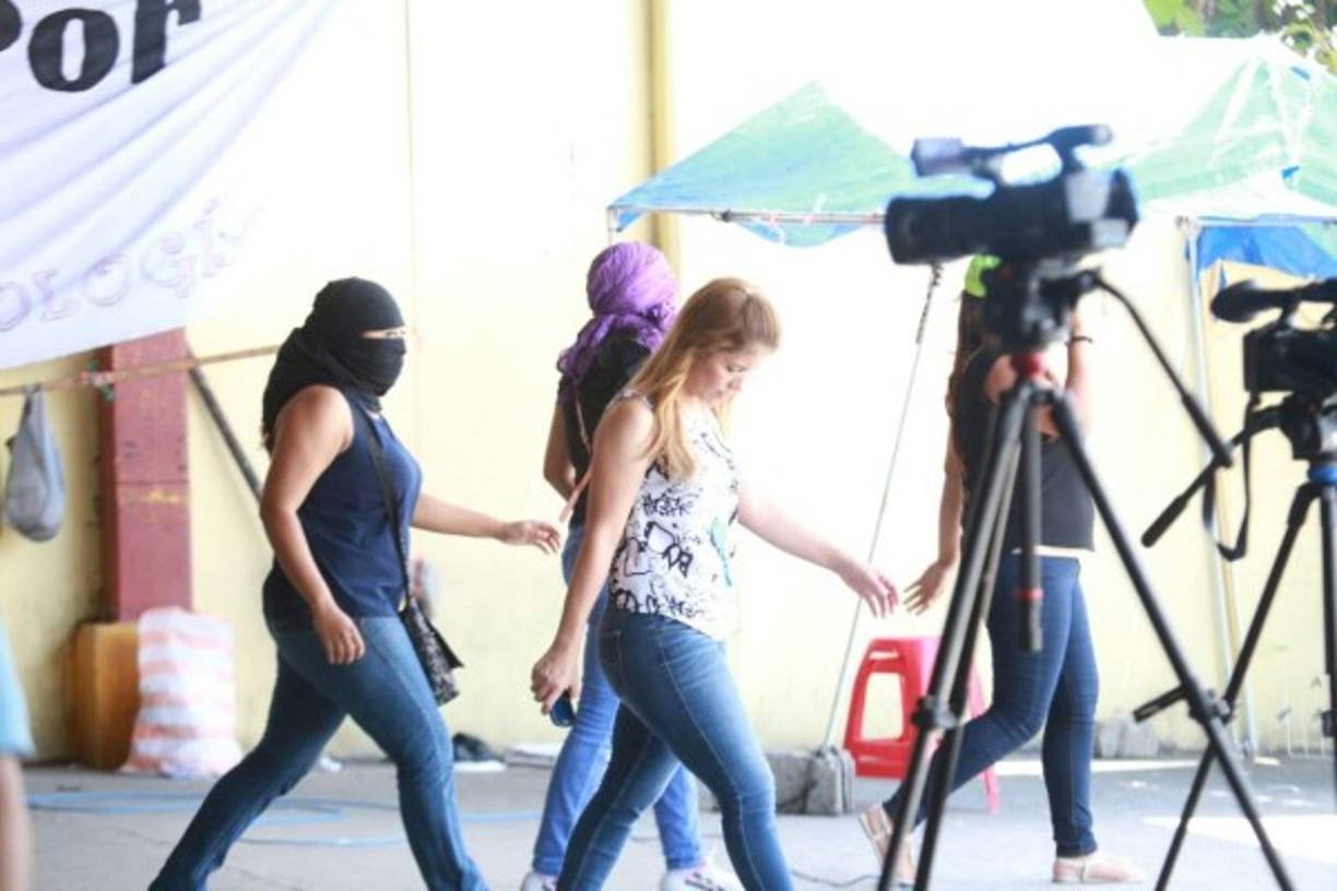 Los protestantes dijeron que si llega la Policía a desalojarlo abandonarán la toma.