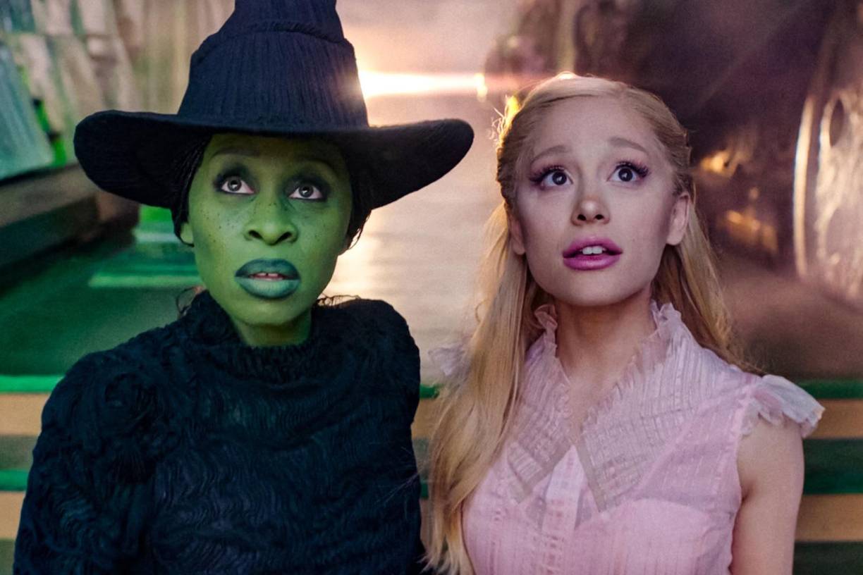 El primer enlace llevaba a los usuarios a Wicked Pictures, un estudio de cine pornográfico, mientras que el segundo era el enlace de la película. Varios usuarios han denunciado este hecho a través de medios como X o Reddit.