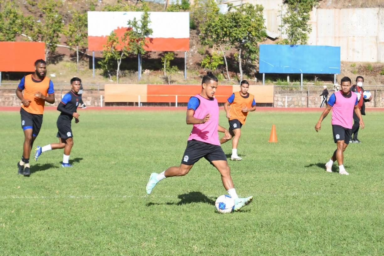 Edwin Rodríguez, que fue elegido como el mejor futbolista para la Liga Nacional de Honduras, en uno de los referentes del Olimpia en estos momentos.