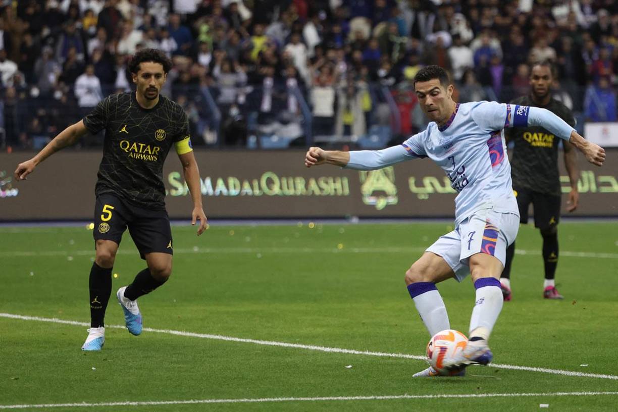 Cristiano Ronaldo marcó su doblete con este zurdazo.