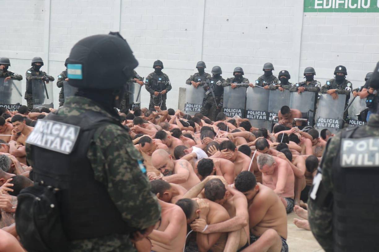 Fusiles de guerra tenían mareros en cárcel de La Tolva