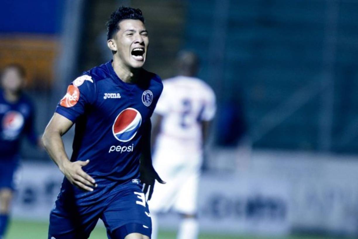 Kevin López está incluido en el once titular del Motagua en Heredia.