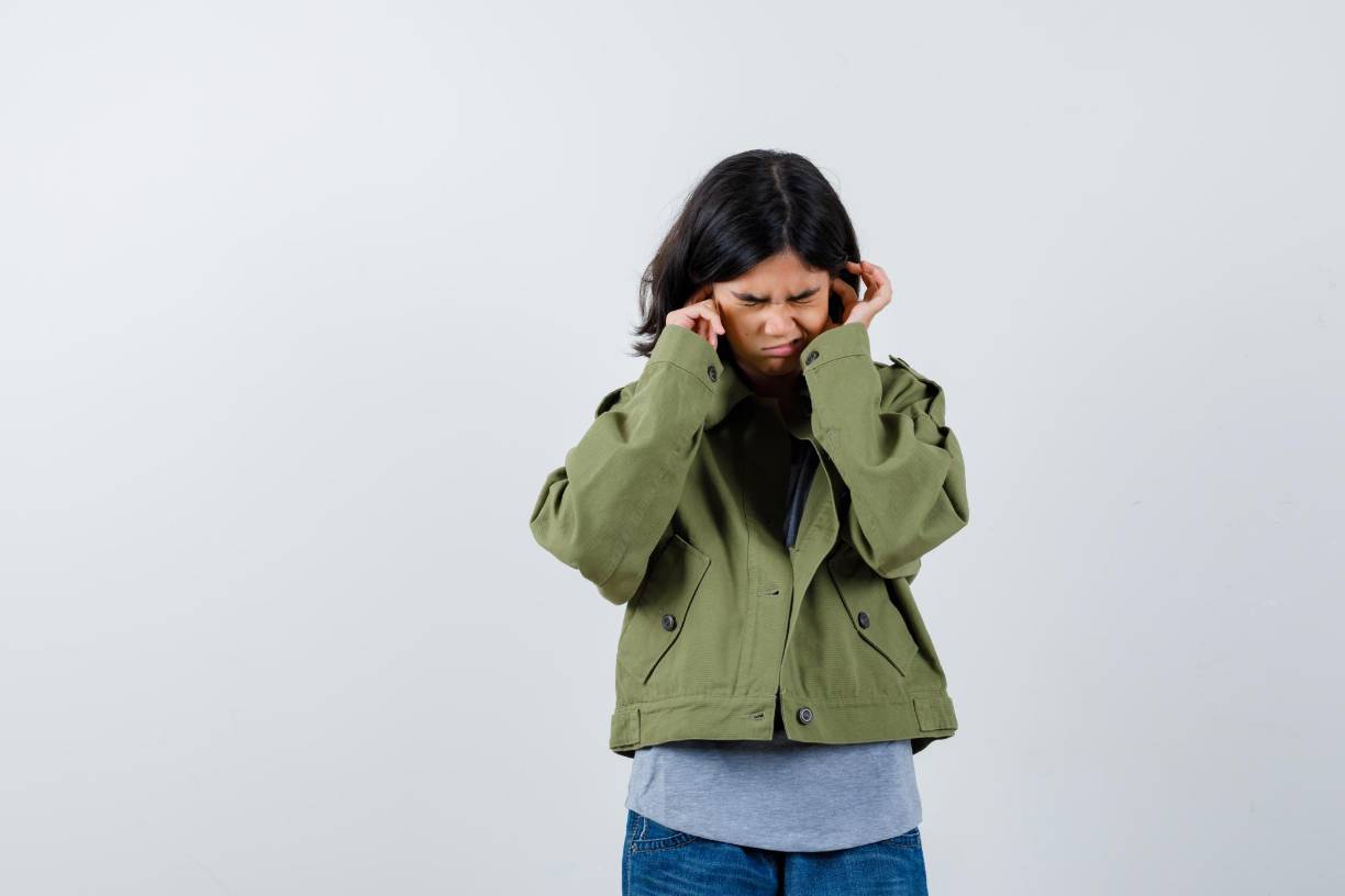 <b>3. IMPACTO EN EL DESARROLLO</b>La ansiedad no tratada puede afectar negativamente el desarrollo de un niño o joven. Algunos de los impactos potenciales incluyen: A. Desempeño escolar: Dificultades de aprendizaje, disminución del rendimiento académico.