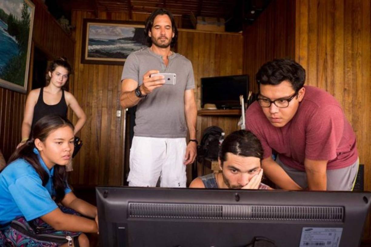 El actor está al pendiente de los detalles de la producción.