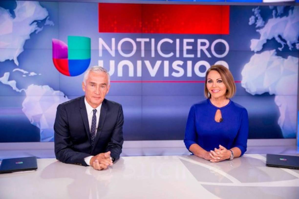 “Pensé, ¿qué he hecho de mi vida, trabajar en Univisión y luego morir?”, se preguntó, sobre el cambio de empresa tras 37 largos años que la proyectaron como la imagen de la comunidad latina en Estados Unidos.<br/>En la imagen aparece junto al periodista Jorge Ramos.