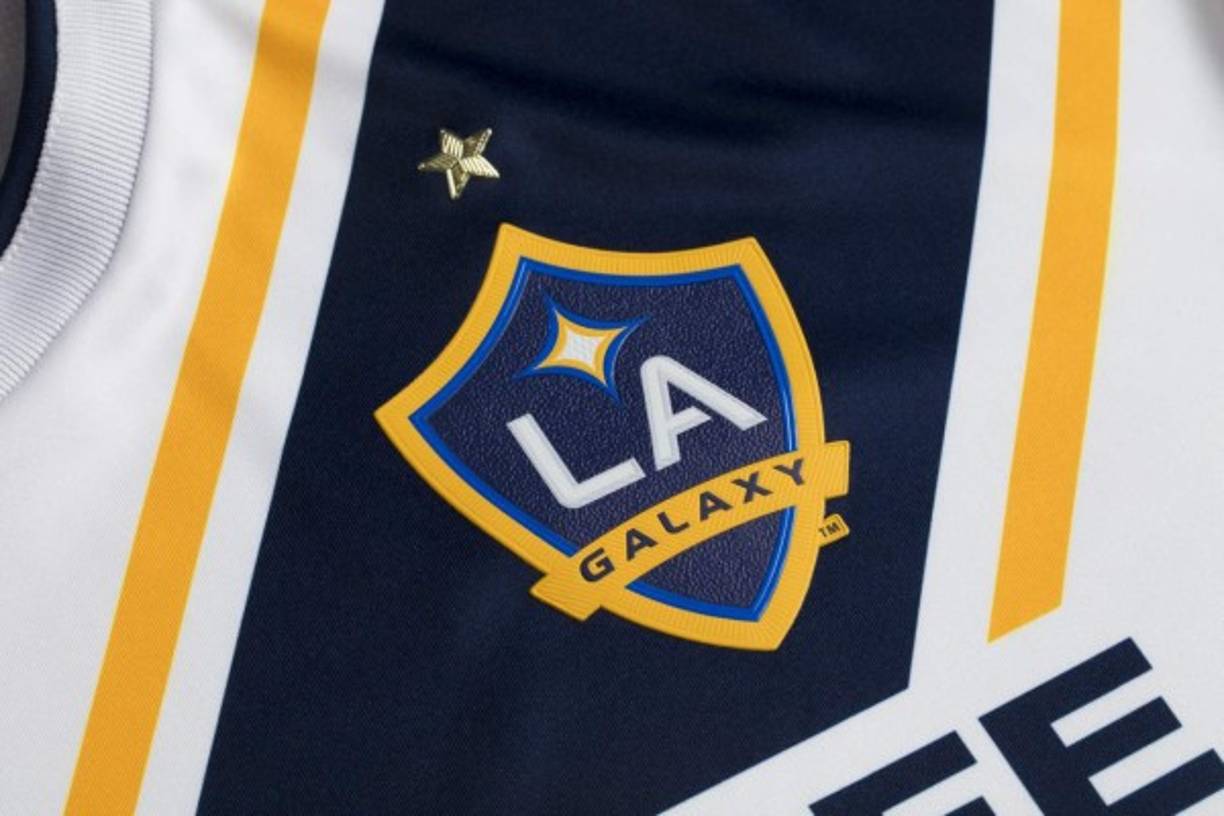 Los Angeles Galaxy: El equipo californiano de la MLS ha demostrado tener un músculo sobrado para acometer el fichaje de CR7 tras haber traído anteriormente al sueco Zlatan Ibrahimovic, quien causó un gran impacto en la ciudad