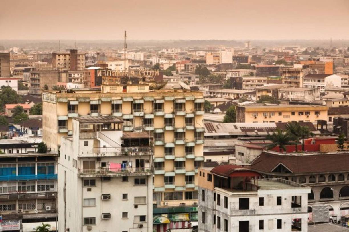 El puesto # 8 es para Douala, una ciudad costera ubicada en el suroeste de Camerún. La ciudad tiene un clima caluroso y húmedo.