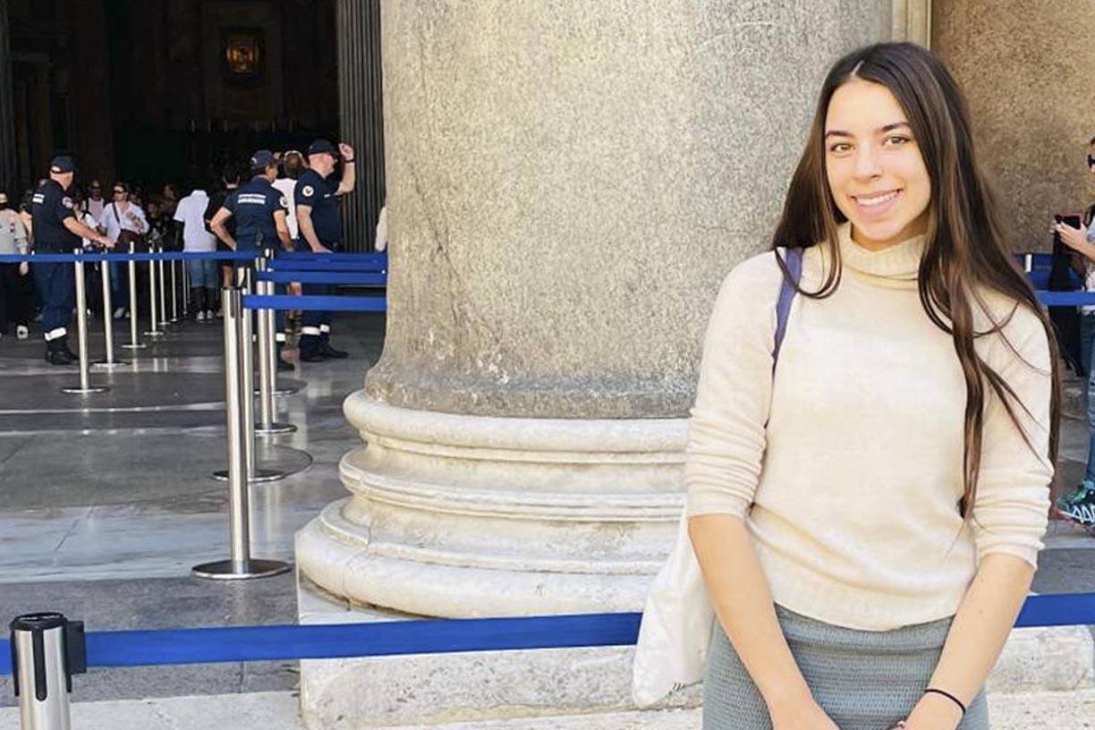 La Fiscalía de Termini Imerese, que está investigando el naufragio por los delitos de homicidio múltiple y naufragio por negligencia, podrá ahora disponer las autopsias de las víctimas y ha anunciado una rueda de prensa para el próximo sábado para dar detalles sobre la apertura de la investigación.